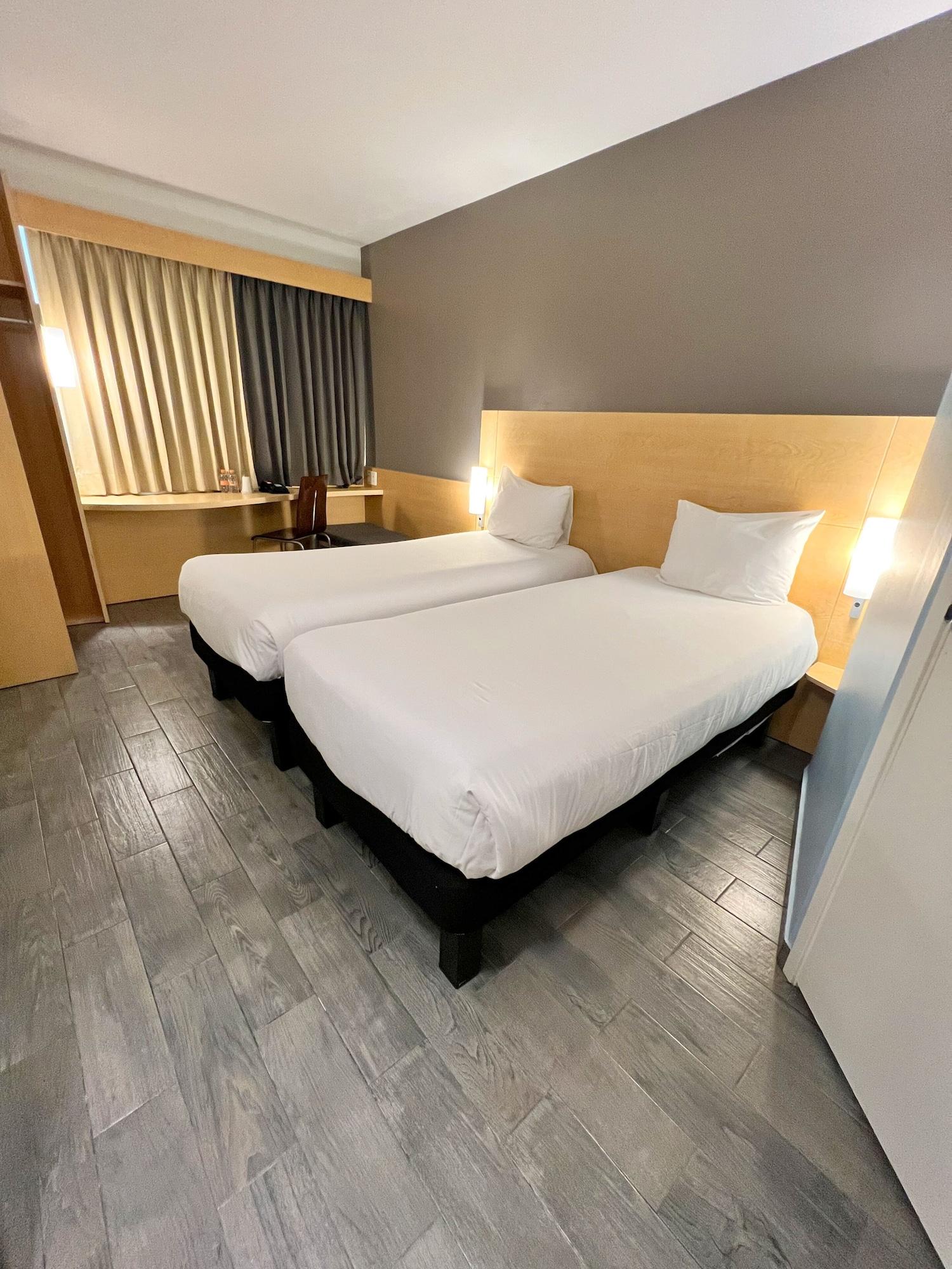 Ibis Mérida Zewnętrze zdjęcie